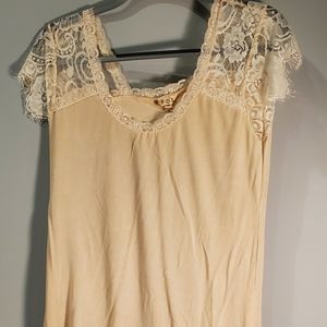 Womens shirt- POL